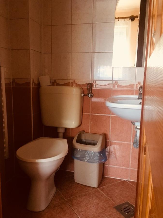 Rózsakert Panzió Nyiregyhaza Exterior foto