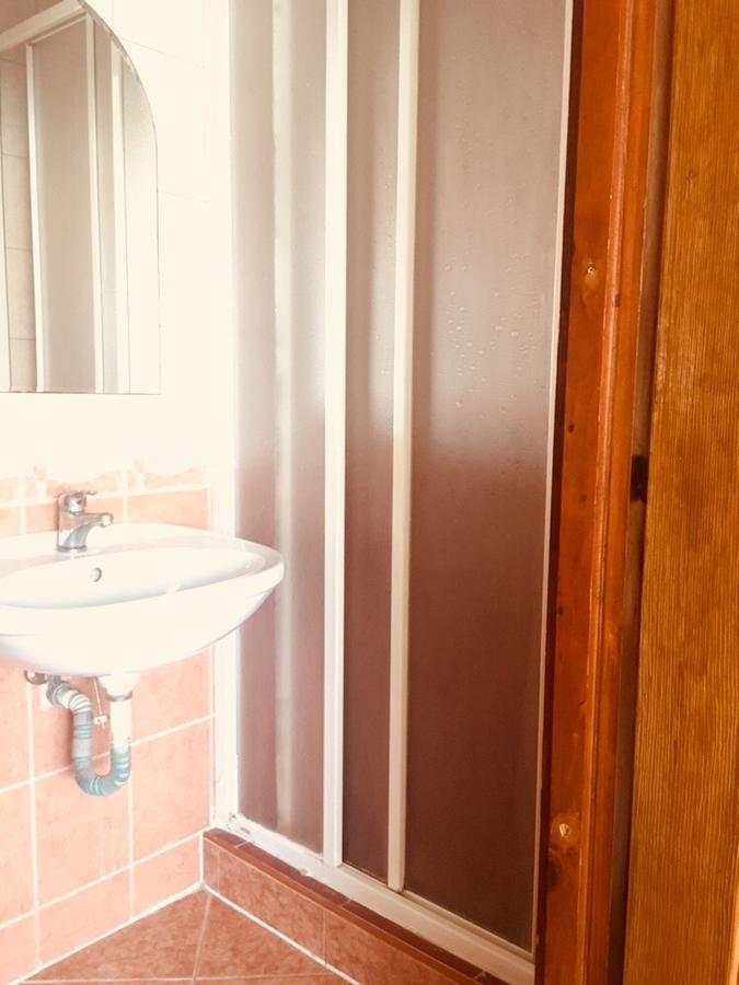 Rózsakert Panzió Nyiregyhaza Exterior foto